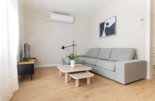 El Baix Guinardo Apartment | Weflating SANT PAU - Cozy 4 BDR
