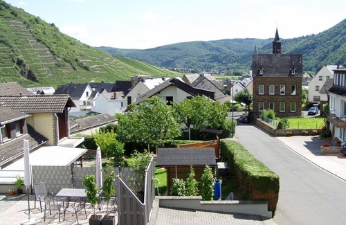 Briedern Apartment | Weinhaus Lenartz-Bleser - Apartment/apartment, shower or bath, WC