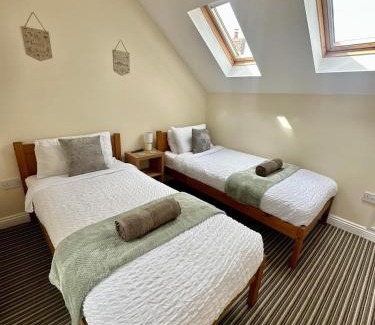 Welbury Apartment | Welbury Studio Sleeps 2 Pet Friendly & Parking
