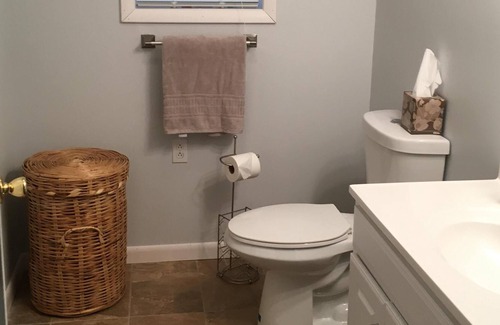 Seneca Falls House | Welcome Home to our Lakefront House On Cayuga Wine Trail