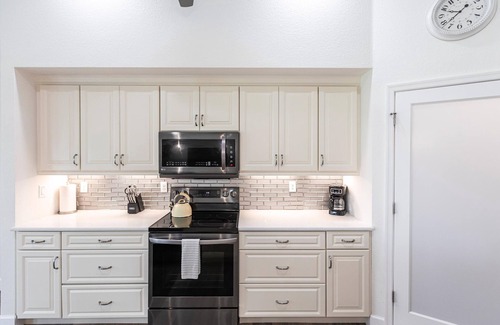 White Marsh House | Welcome Home to Your Sunset Retreat in Beautiful Rotonda West!