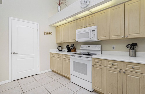 Pine Valley House | Welcome to Boca Grande! Private Luxury Home With Pool, Close to Golf & Beach!
