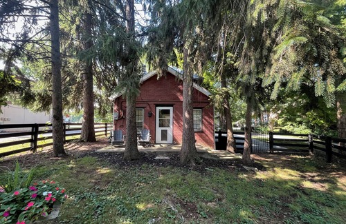Bardstown Cottage | Welcome to Bourbon Oak Smokehouse, in the heart of Bardstown, KY