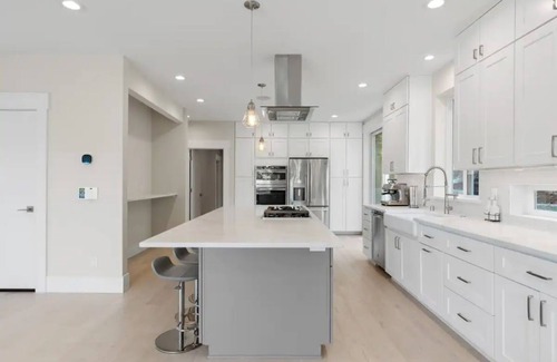 Kenmore House | Welcome to Kenmore!