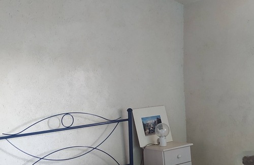 Rouffiac-d'Aude Apartment | Welcome to l'atelier, a comfortable loft equipped for a pleasant stay.
