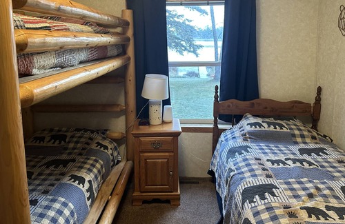 Pine River House | Welcome to Lazy Bear Lodge! Family friendly cabin on the lake.