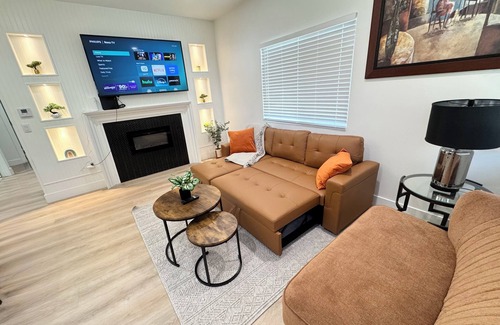Southwest Anaheim Condo | Welcome to Our Beautiful Guesthouse Minutes to Disney