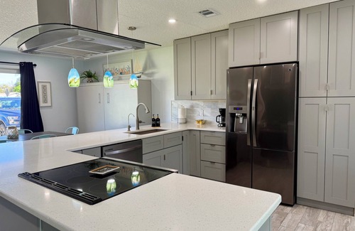 Palm Valley House | Welcome to Paradise OasisnPonte Vedra Beach, FL nSleeps 15 nThe perfect getaway