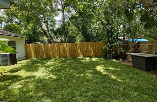 South Pensacola House | Welcome to Pineapple House! No Cleaning Fee!.