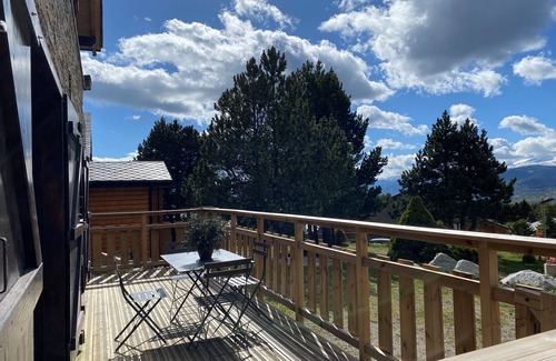 Eyne 2600 Apartment | Welcome to Soleil, à la Neige, a pleasant family resort where life is good!