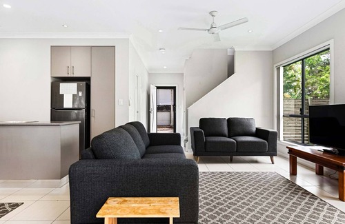 Scarness House | Welcome to Stars on Torquay