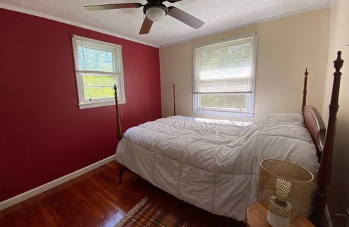 Mars Hill Cottage | Welcome to Sunshine Knoll for countryside warmth from sunrise to sunset!