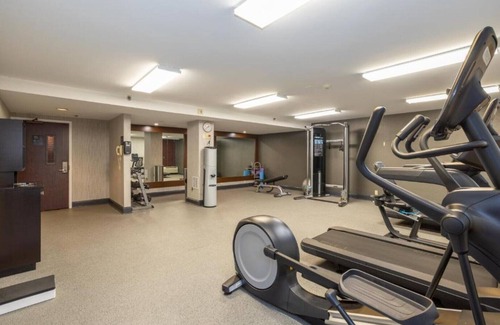 Elizabeth House | Welcome to the brand-new Room – Newark Airport