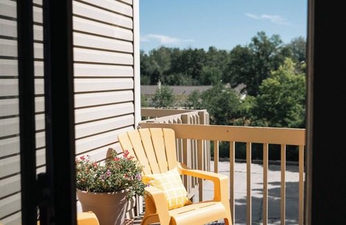 Sheridan House | Welcome to the center of activity in beautiful Sheridan, WY