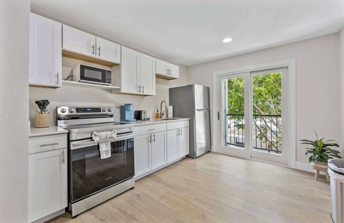 Parsuns To Cocoa Beach Apartment | Welcome to The Drift – Your Laid-Back Beach Escape in Cocoa Beach! #6