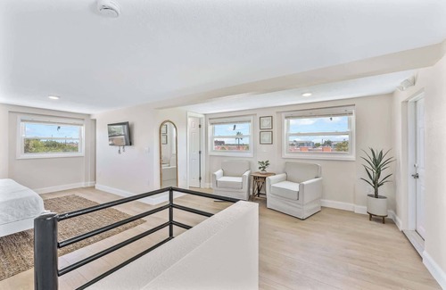 Parsuns To Cocoa Beach Apartment | Welcome to The Drift – Your Laid-Back Beach Escape in Cocoa Beach! #6