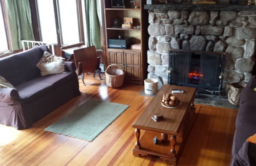 Harveys Lake Cabin | Welcome to The Lake House at Historic Harvey's Lake