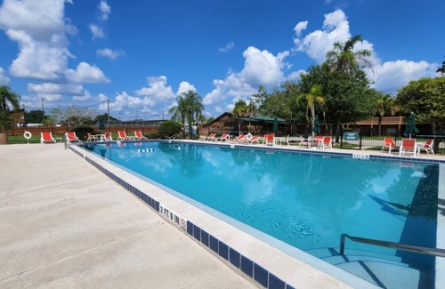 River Ranch Condo | Welcome to the Ranch! Spacious LUXURY FAMILY SUITE 202