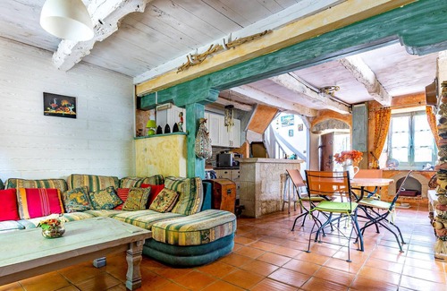 Ginals House | Welcome to this charming stone house with swimming pool.