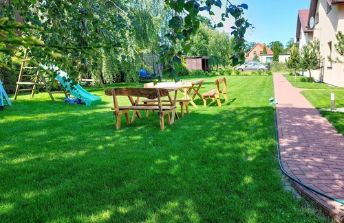 Dabki House | Welcome to this compact and family friendly cottage in Dabki.