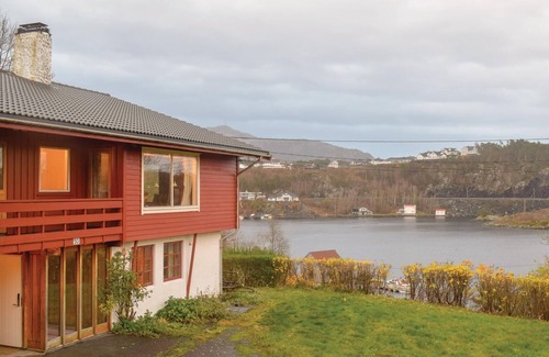 Bomlo House | Welcome to this vacation home, located in a quiet area, not far from the sea.