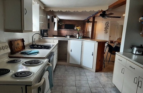 Tombstone Apartment | WELCOME TO VIGILANTE INN "INVINCIBLE QUARTERS"