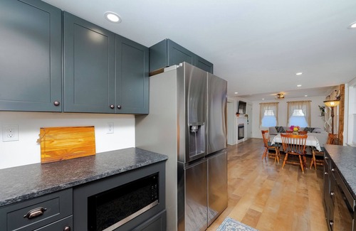 Berwick Other | Welcome to Willow Brook Farm. A completely updated 1790 farmhouse!