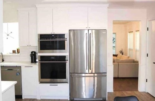 Parker Road Estates House | Welcome to your Temporary Home! Recently Renovated 4Bed/3Bath Home with Pool!