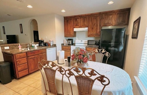 Fossil Creek House | Welcoming 3BR house, minutes to Fort Worth & Arlington!