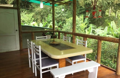 Quito Cottage | Welcoming cottage with WiFi in charming Mindo