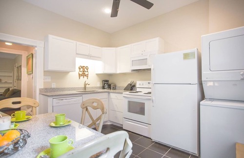 Savannah Victorian District House | Well Appointed Row Home w/King, Across from Forsyth Park by Lucky Savannah