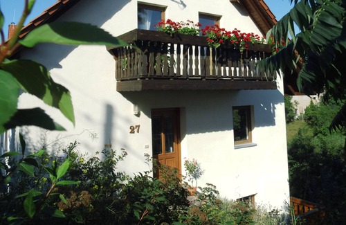 Schoenfeld-Weissig Apartment | Well maintained, quiet apartment in the green roof with great views