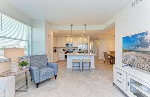 Venice Condo | Wellen Park Golf & Country Club. Comes with Golf Membership if Wanted