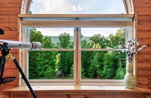 Cosby Villa | Wellness Retreat Zen Oasis DOGS Spa Hot Tub