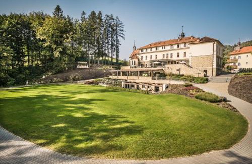 Luhacovice Hotel | Wellness & spa hotel Augustiniánský dům