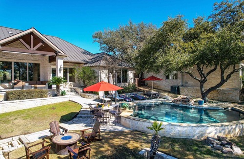 Horseshoe Bay West House | Wennmoh Retreat | Conceirge Services