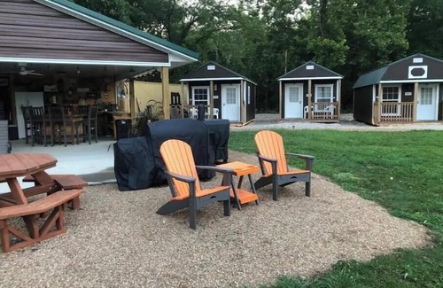 Miller County Cabin | “Wes” one of the 5 Tiny Cabins on the Osage River