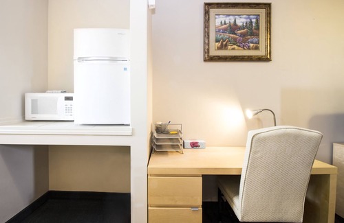 Drayton Valley Hotel | West Country Inn