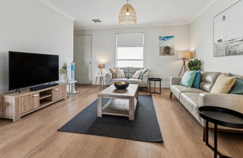West Croydon House | West Croydon Condo