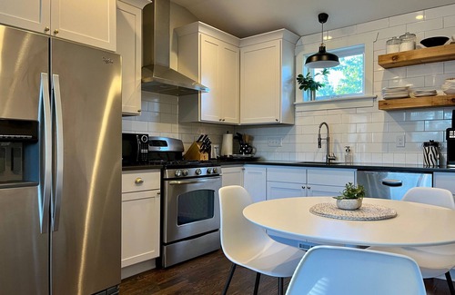 West Colfax House | West Denver Guesthouse