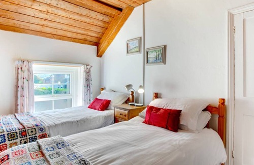 Llangennith House | West End Cottage in the beautiful Swansea