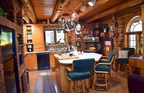 West Glacier House | West Glacier Log Home with Pool