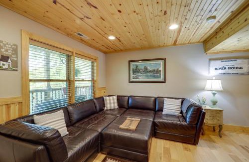 West Jefferson Apartment | West Jefferson Vacation Rental Near River