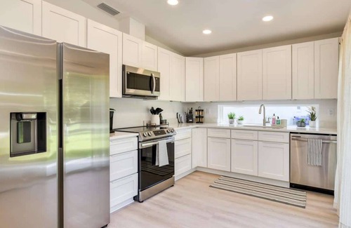 St. Augustine House | West King beautiful home. 3 Bedrooms, 2 baths, out