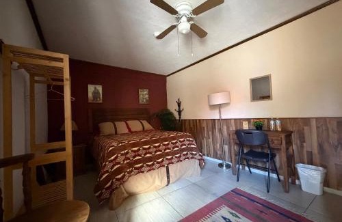 San Juan del Rio Hotel | West Refugio