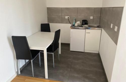 Seckbach Apartment | Westend Real Estate-Residenz