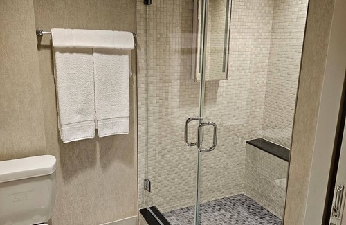Las Vegas Apartment | Westgate Resort and Casino with all the amenities near the Grand Prix