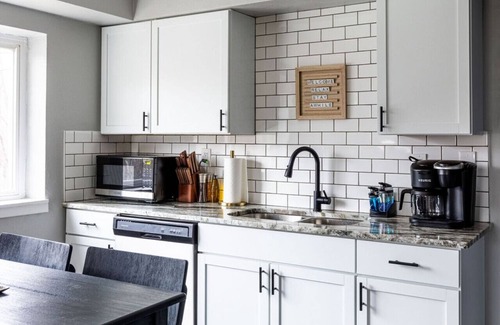 Westlake Apartment | Westlake Elegance Unit 3