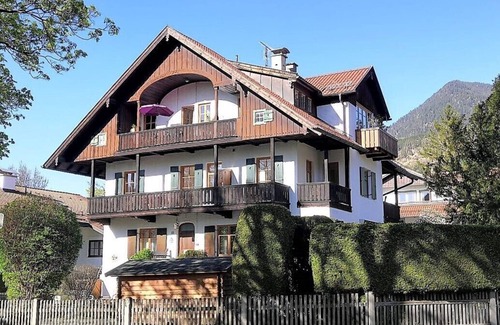 Garmisch-Partenkirchen Condo | Wetterstein - Comfortable apartment with 2 balconies and a wonderful mountain view