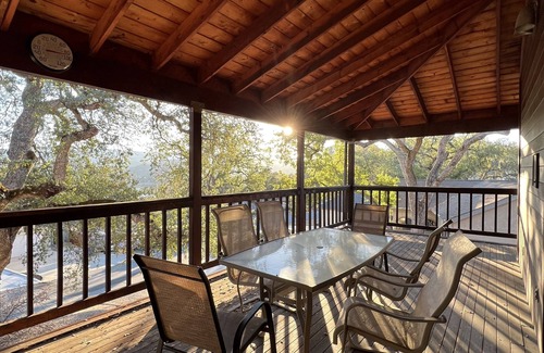 Oak Shores House | What a Great Escape for Families and Friends! Private Slip!
